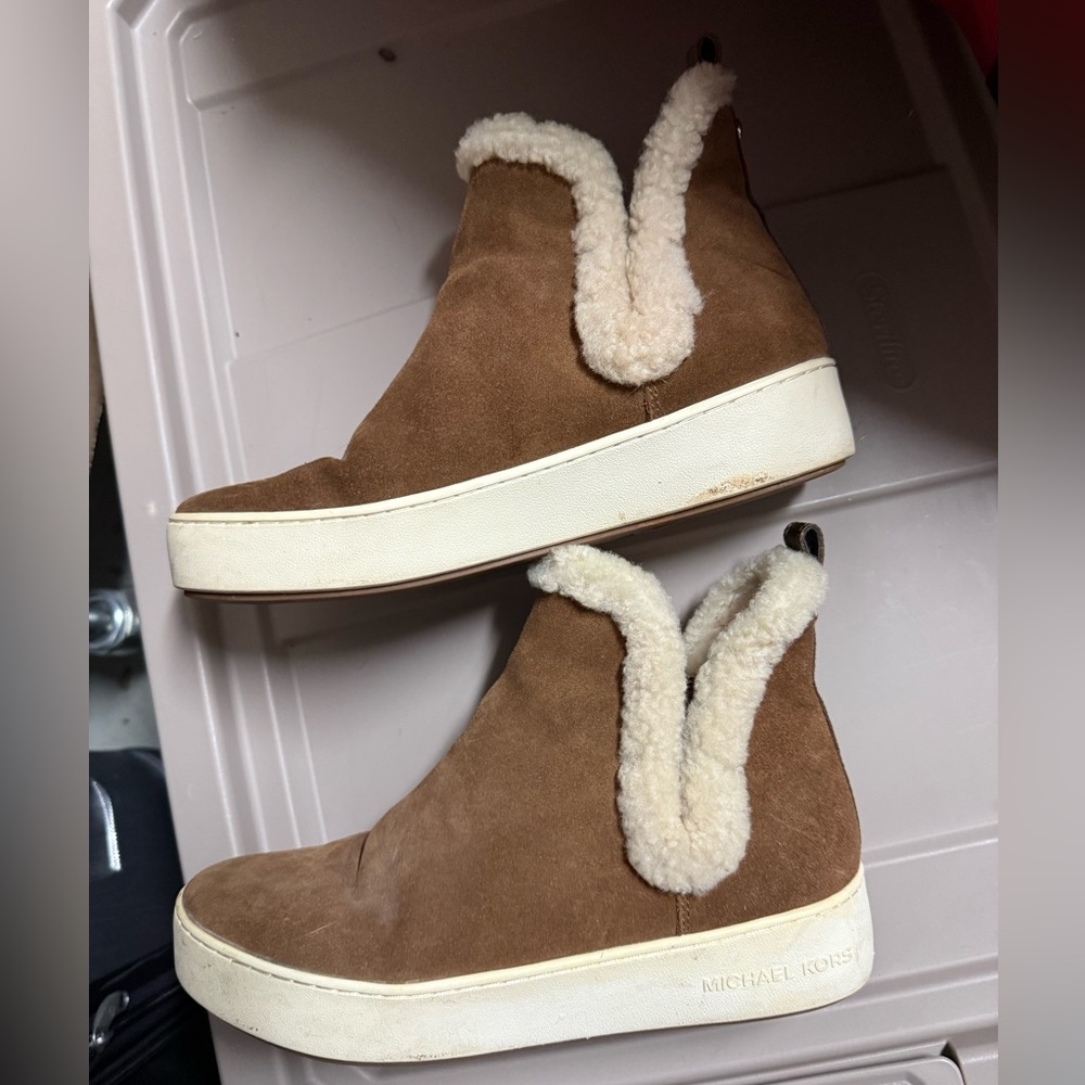 Michael kors fur boots
